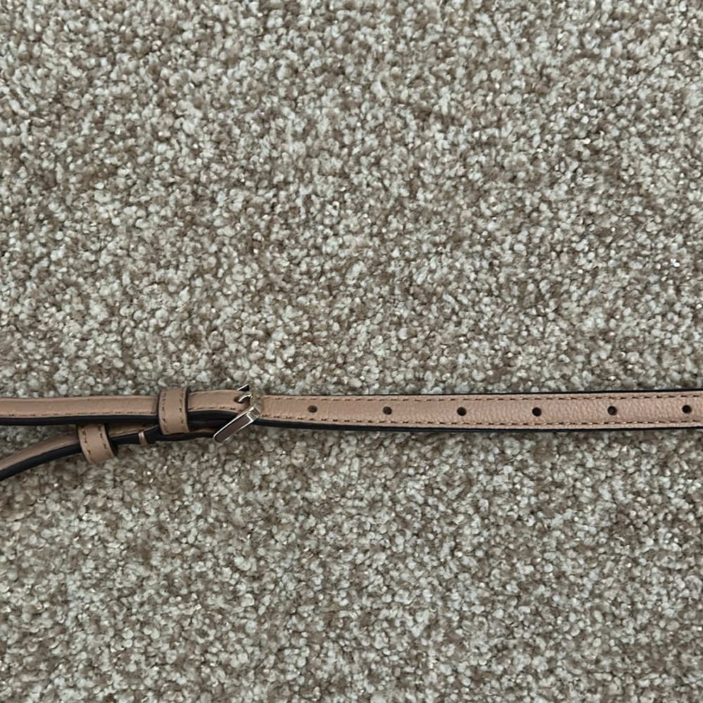 Kate Spade Tan Crossbody Bag with Gold Accents - Picture 4 of 9